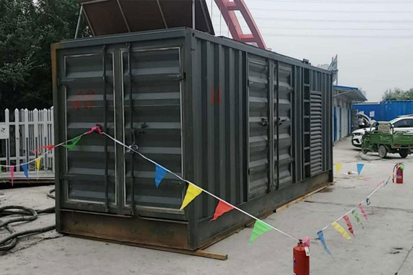 湖北发电机租赁空气滤清器多久更换一次？