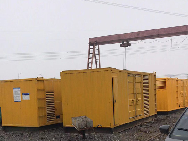 湖北100kw柴油发电机组每小时油耗？