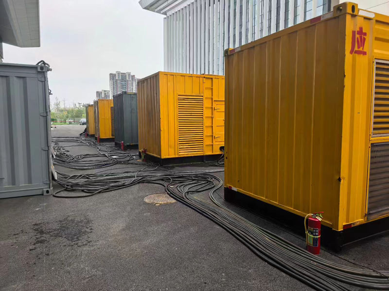 湖北不同季节柴油发电机组保养有哪些注意事项？